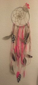 Attrape rêves indien diy bricolage enfant craft plumes ruban Et sinon rose fluo 2