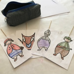 Petit théâtre d’été simplissime DIY bricolage enfants craft recyclage jeu fait maison imagination créativité Et sinon chaperon rouge