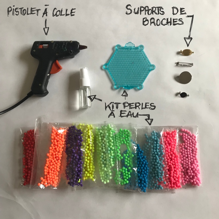 Ma passion pour les perles à eau - bricolage enfant - DIY - craft for kids - broche aquabeads - Fiche matériel 